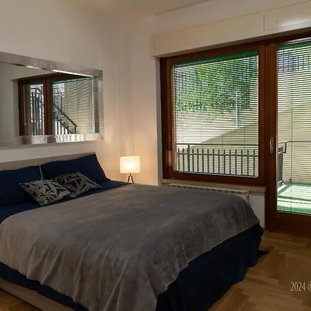 Deasuites One 펜션 *